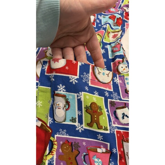 Med Couture Christmas Holiday Winter Women L Scrub Top 100% Cotton RN 64794 - Picture 9 of 9